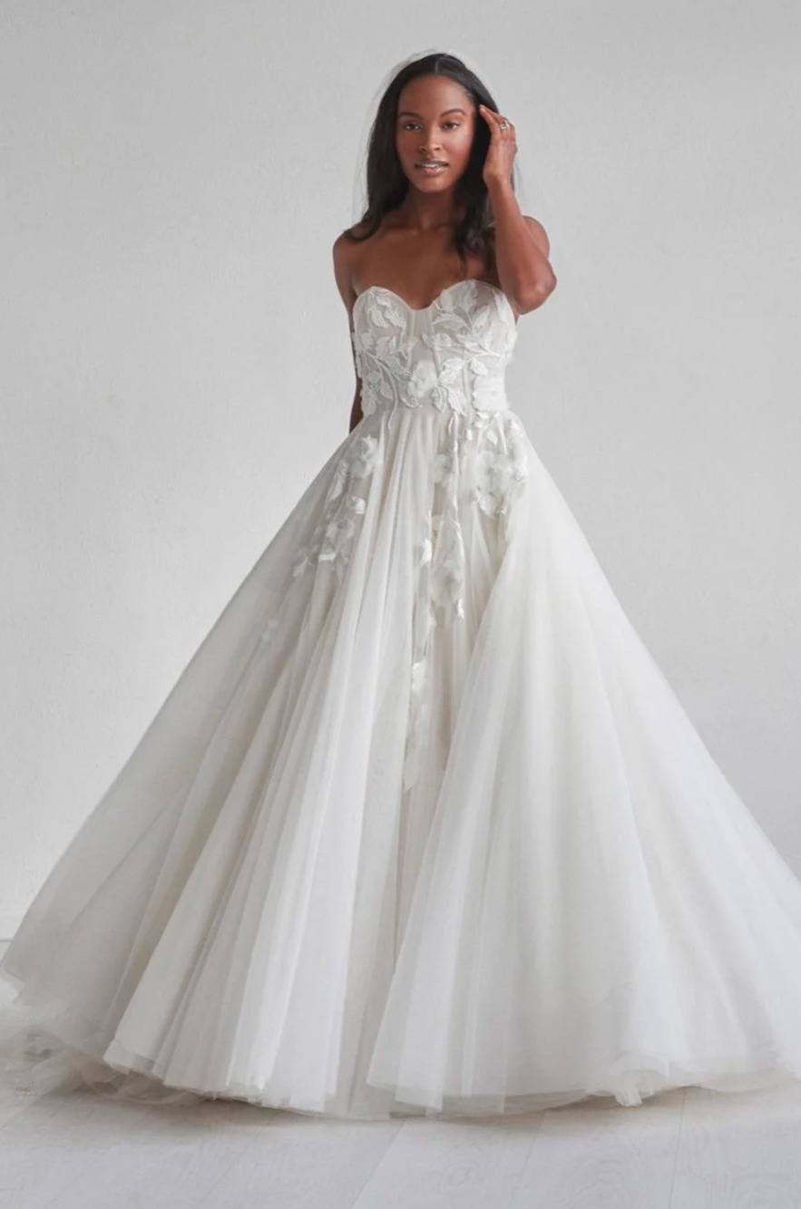 Watters Bellissima Wedding Dress Size 10 Ivory Floral Tulle NWT Sample Gown